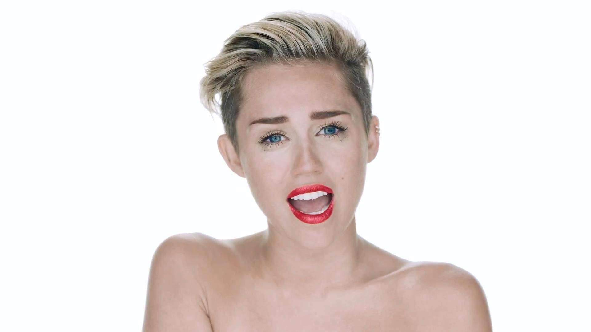 Miley-Cyrus-38.jpg