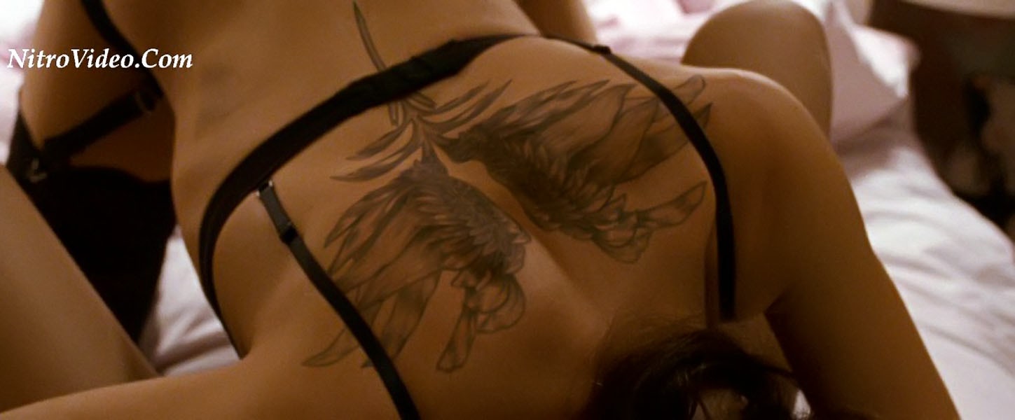 Mila_Kunis_nude_in_Black_Swan_013.jpg